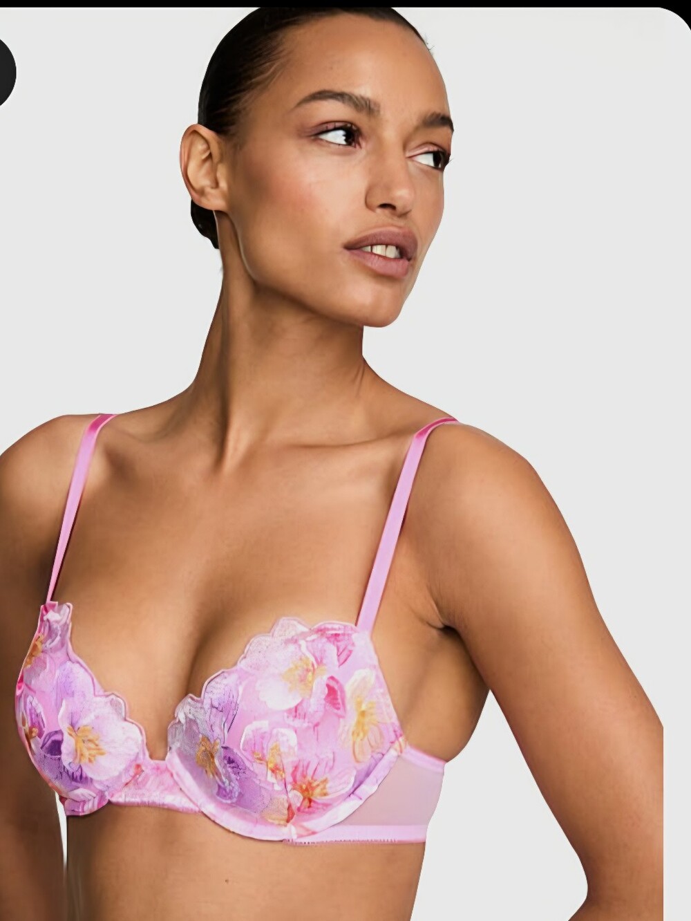 NWT Victoria’s Secret Watercolor Embroidery Bra Panty Set 36B M Panty